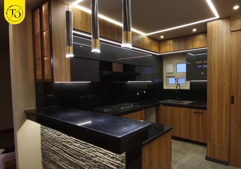 لو بتحب تكون مختلف صممنالك الاختلاف بأناقة في مطبخك.⚜️